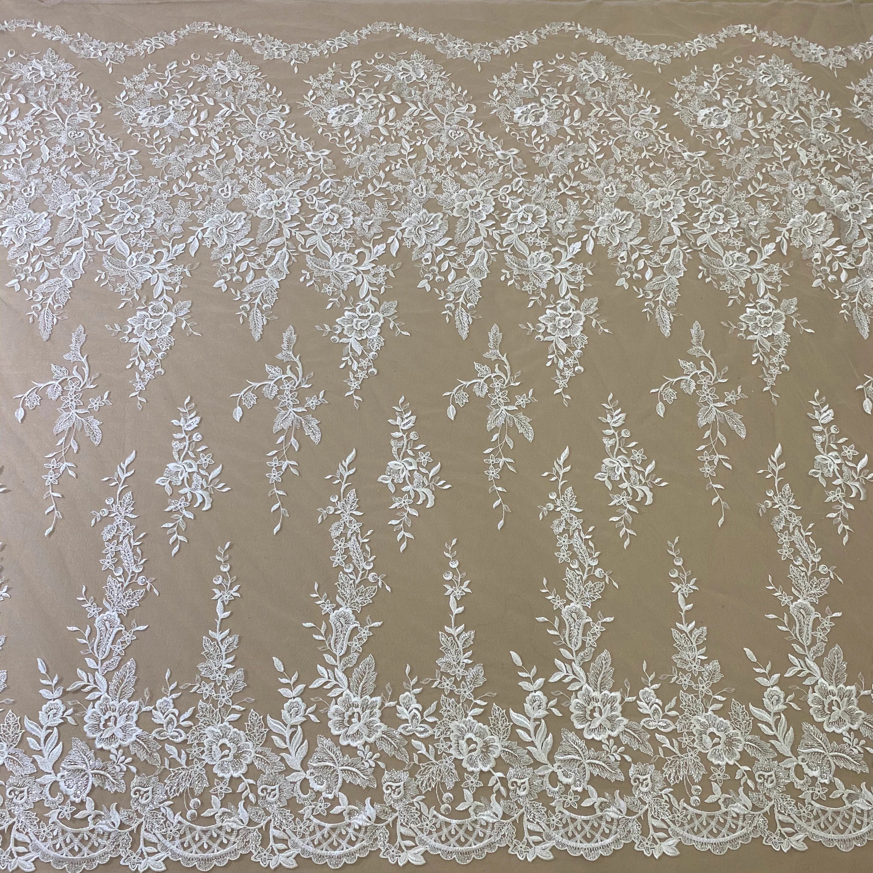 Hot Selling White Embroidery Lace Fabric for Dress