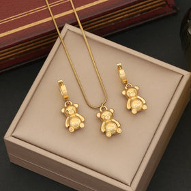 New Arrival Non Tarnish Stainless Steel Jewelry Set Necklace Earrings 18k Gold Plated Bear 2 Pcs Set for Women