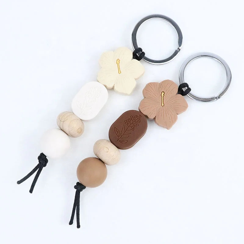 Newest Handmade Eco-Friendly Customizable Cartoon Promotion Gift Key Ring Car Keys Purse Backpack Ornament Flower Wood Metal