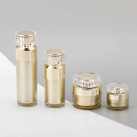 In Stock Ready to Ship Wholesale Luxury 15ml 30ml 50ml 100ml 120ml Acrylic Serum Pump Bottles Plastic Lotion Bottle With Pump