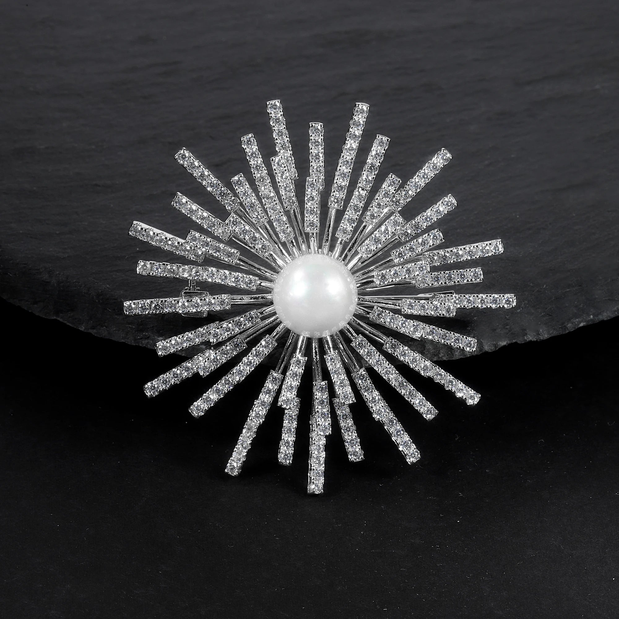 F9909 Abiding Fine Women Jewelry Wholesale 13mm Fresh Water Pearl Designer Inspired Brooch Brooches Luxury Women