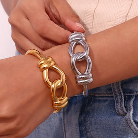 2024 New Arrival Fashion Jewelry Minimalist Design Bracelet Stainless Steel Plated 18K Gold Cross Belt Buckle Cuff Bracelet