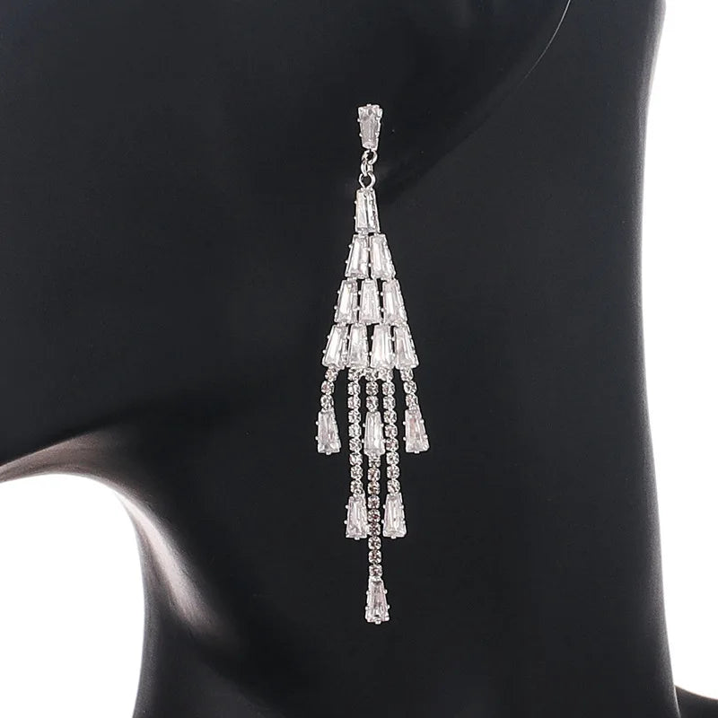 BOXUAN Korean Jewelry Fashionable Full Diamond White Crystal Fringe Rhinestone Earrings Geometric Zircon Weddings Parties Gifts