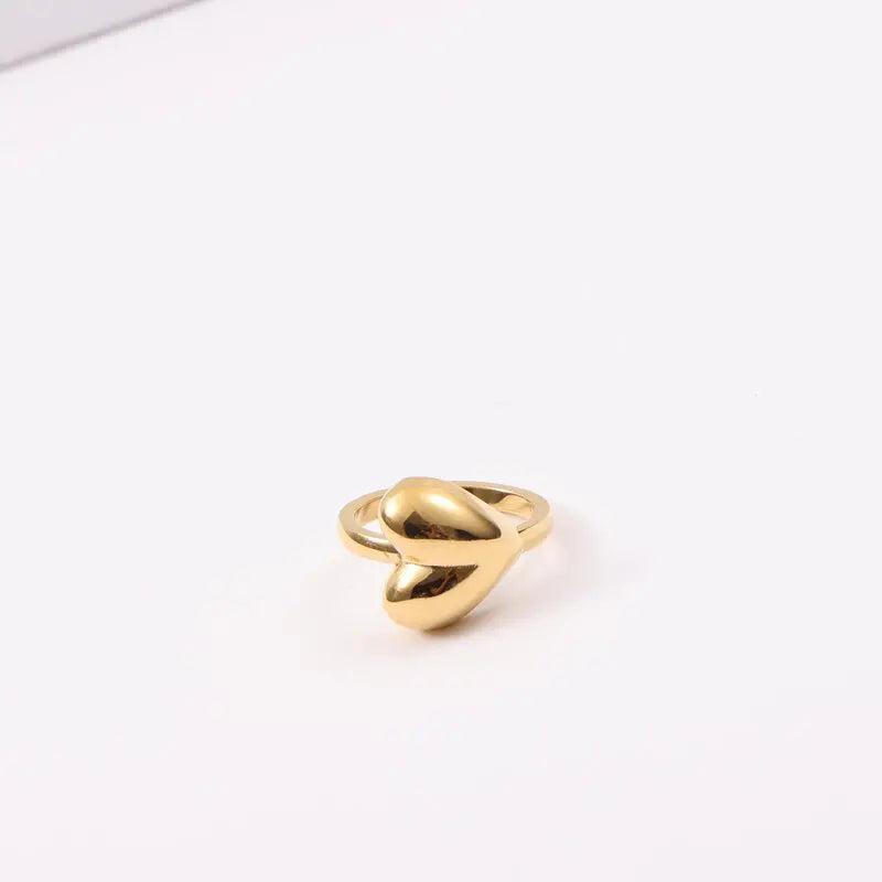 High End 18K PVD Gold Plated Statement Heart Rings Stainless Steel Jewelry Women Gift
