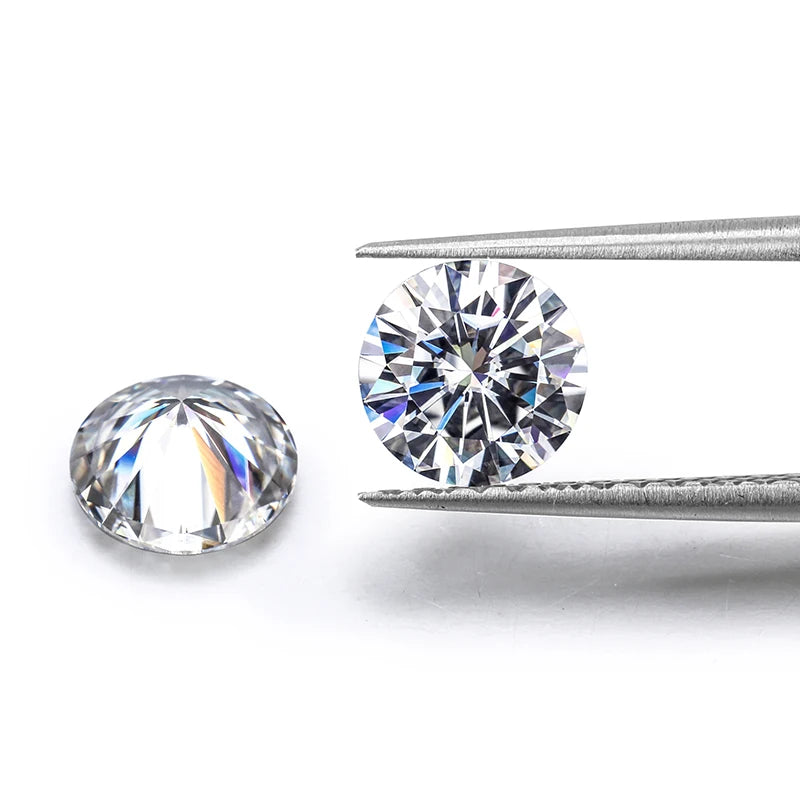Starsgem VVS1 Round Brilliant Moissanite Diamond