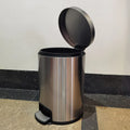 Manufacturer's 8L Stainless Steel Standing Rolling Cover Trash Bin Fingerprint-Proof Pedal Silent Eco-Friendly Home Kitchen