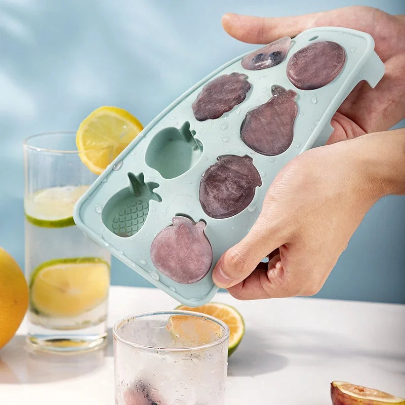 8 Holes Food Grade Silicone Ice Cube Tray 3D Strawberry Watermelon Apple Pear Orange Fruit Ice Molds