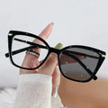 2024  New Trendy Hot Sale Personality Photochromic Blue Light Glasses  Luxury Trendy Eyeglasses Frame in Stock