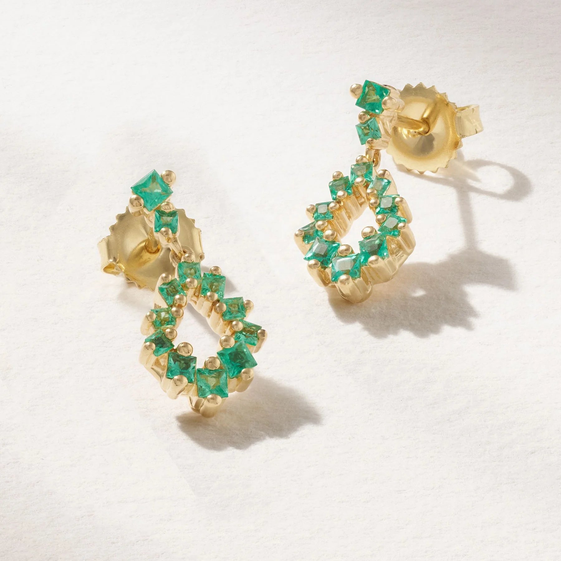 LOZRUNVE Trending 925 Silver Jewelry Handcrafted Emerald Circle Cluster Drop Earring for Party Girls