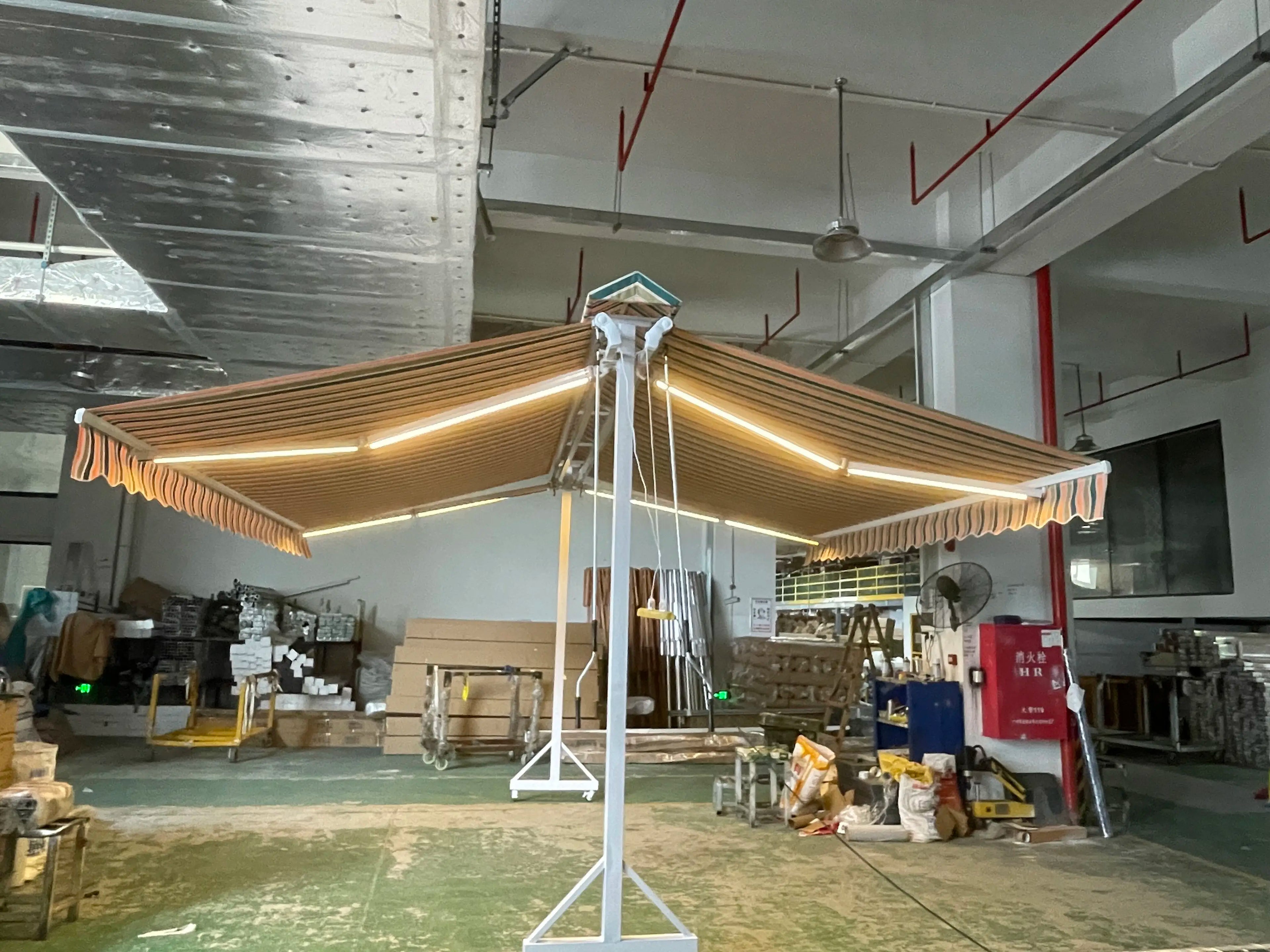 SHUNYIFA OEM Outdoor Retractable Awning LED Light Polycarbonate Sail Gray Color Full Cassette Motorized Double Open 8m