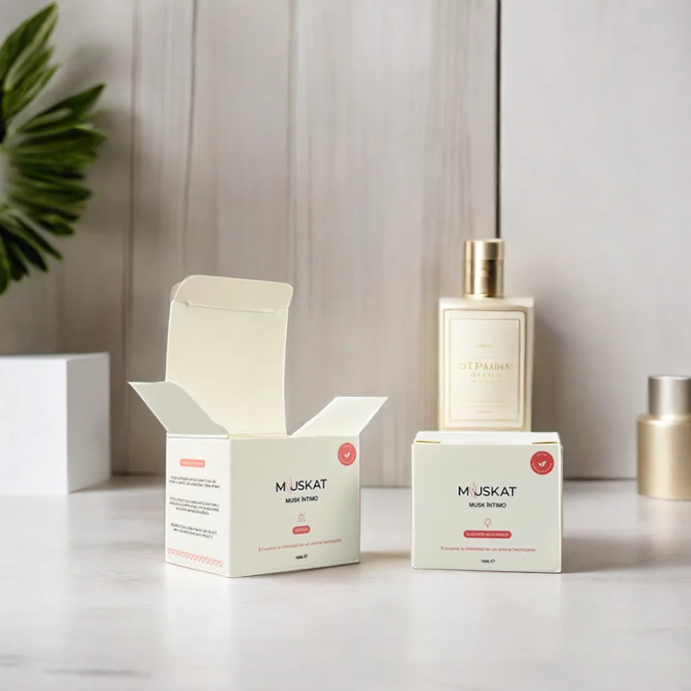 Multi Luxury Square Bio-degradable White Cardboard Gift Card Box Square Beauty Skin Care Packaging Box with Glossy Lamination
