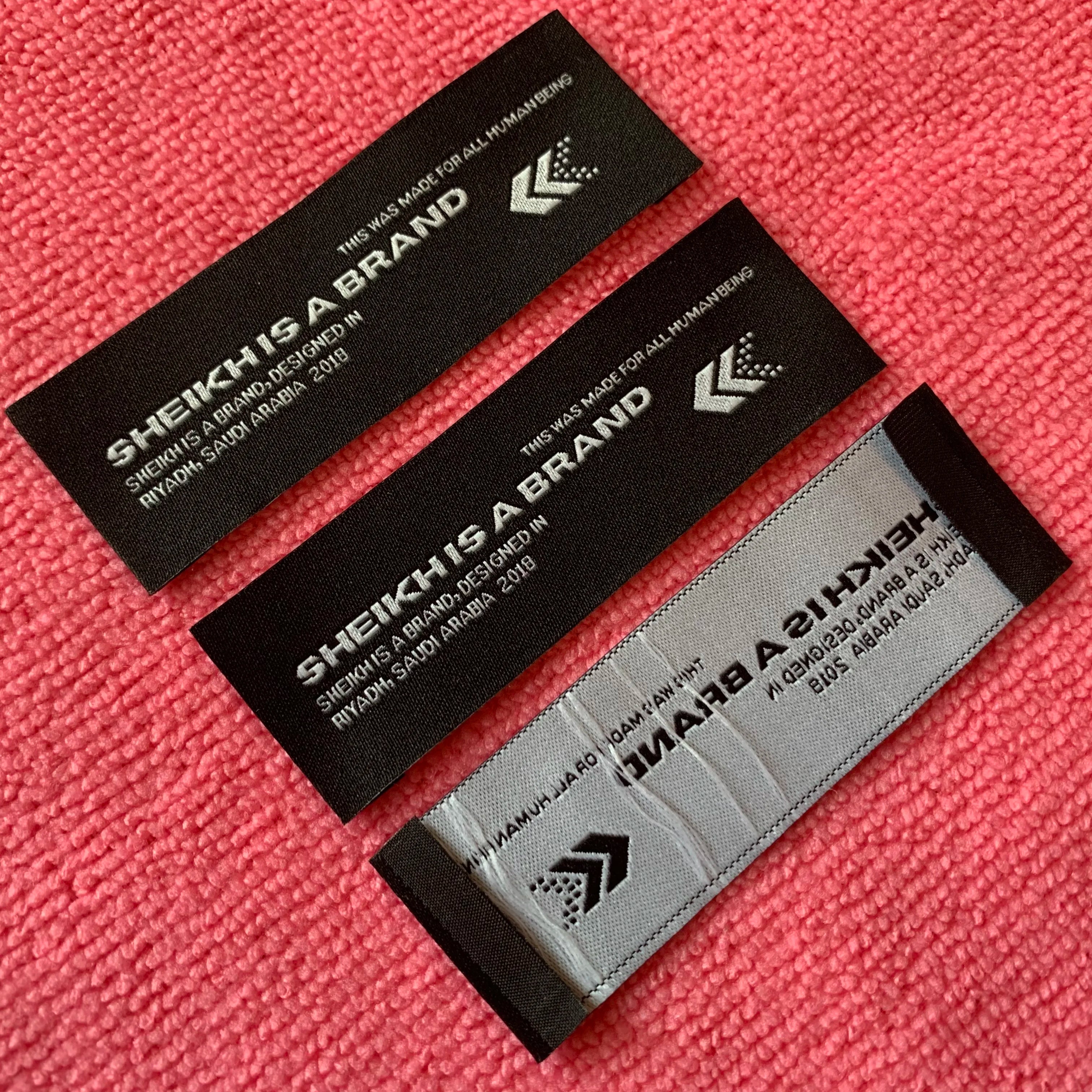 Ultrasonic Cut Soft Collar Labelclean Border Knitting logo Clothing Neck Tags