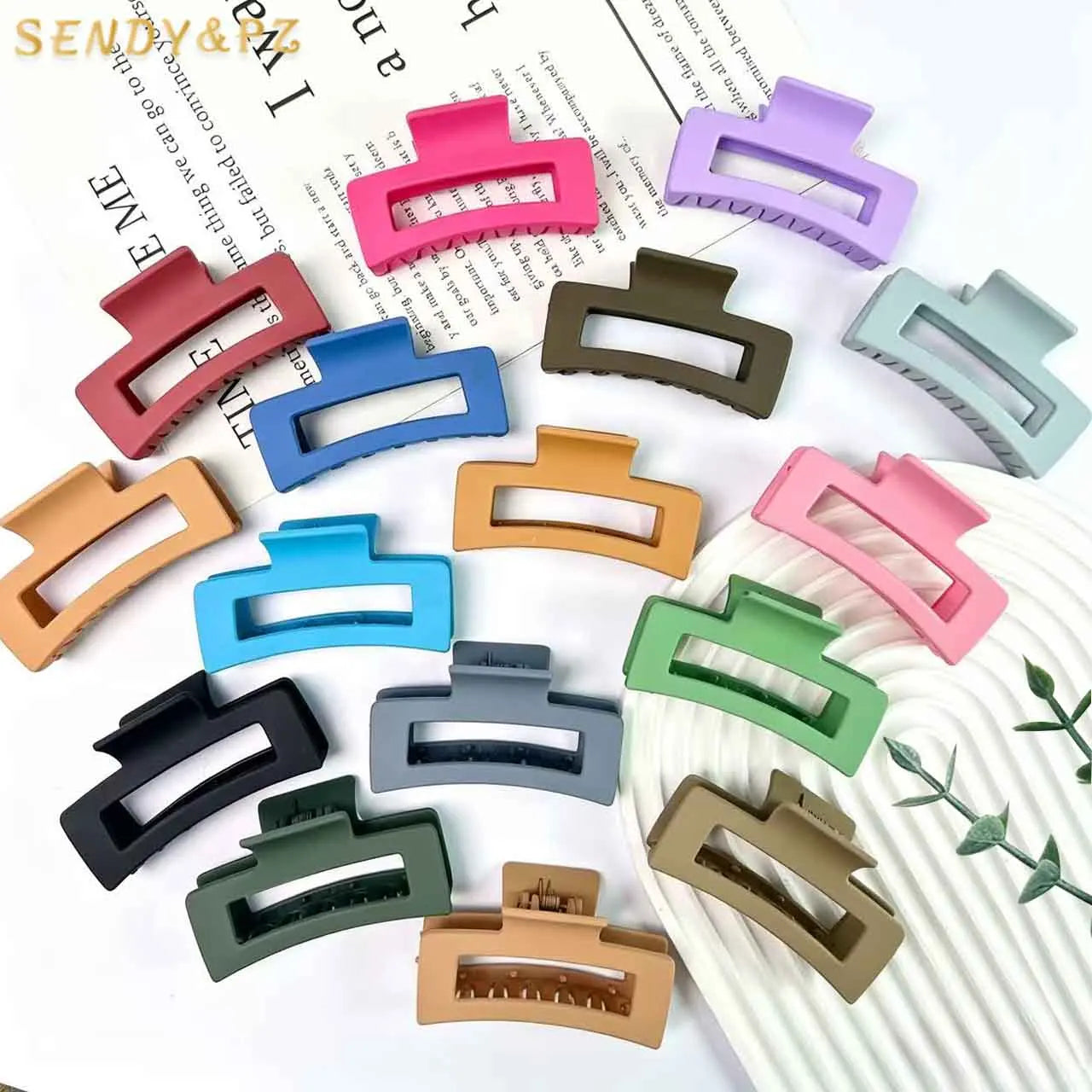 Fashion Hot Sale 8.5cm Plastics Matte Hollow Rectangular Claw Clip Simple Solid Color Women Hair Claws