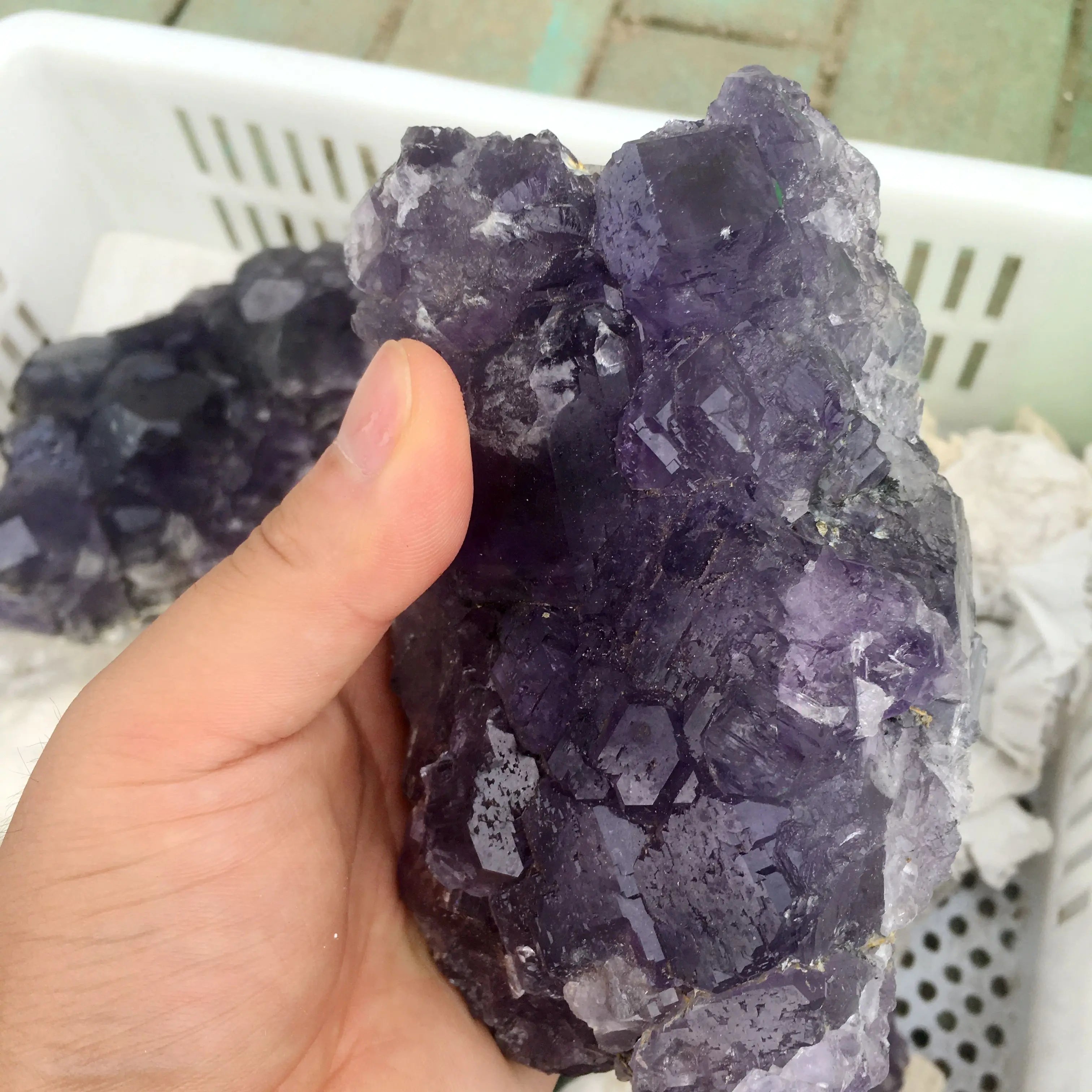 Wholesale Natural Rough Raw Purple Fluorite Quartz Crystal Cluster for Home Decoration