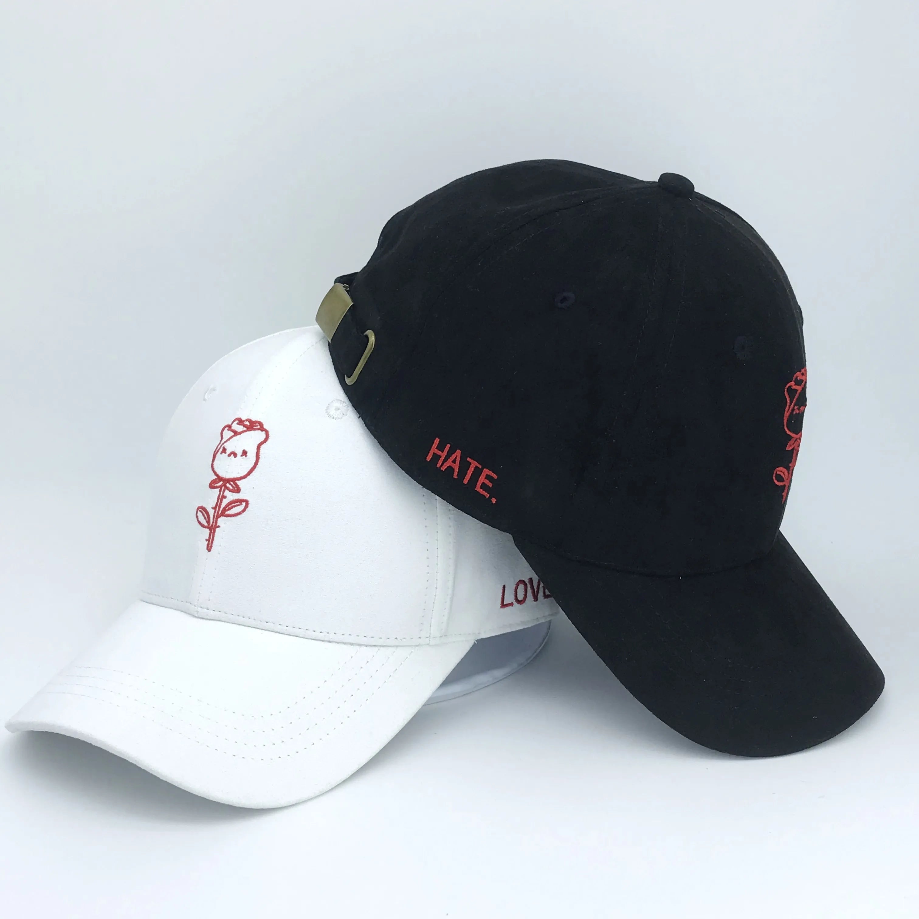 Wholesale 100% Cotton Adjustable Baseball Cap with Custom Embroidered Logo Letter Pattern Common Fabric Feature