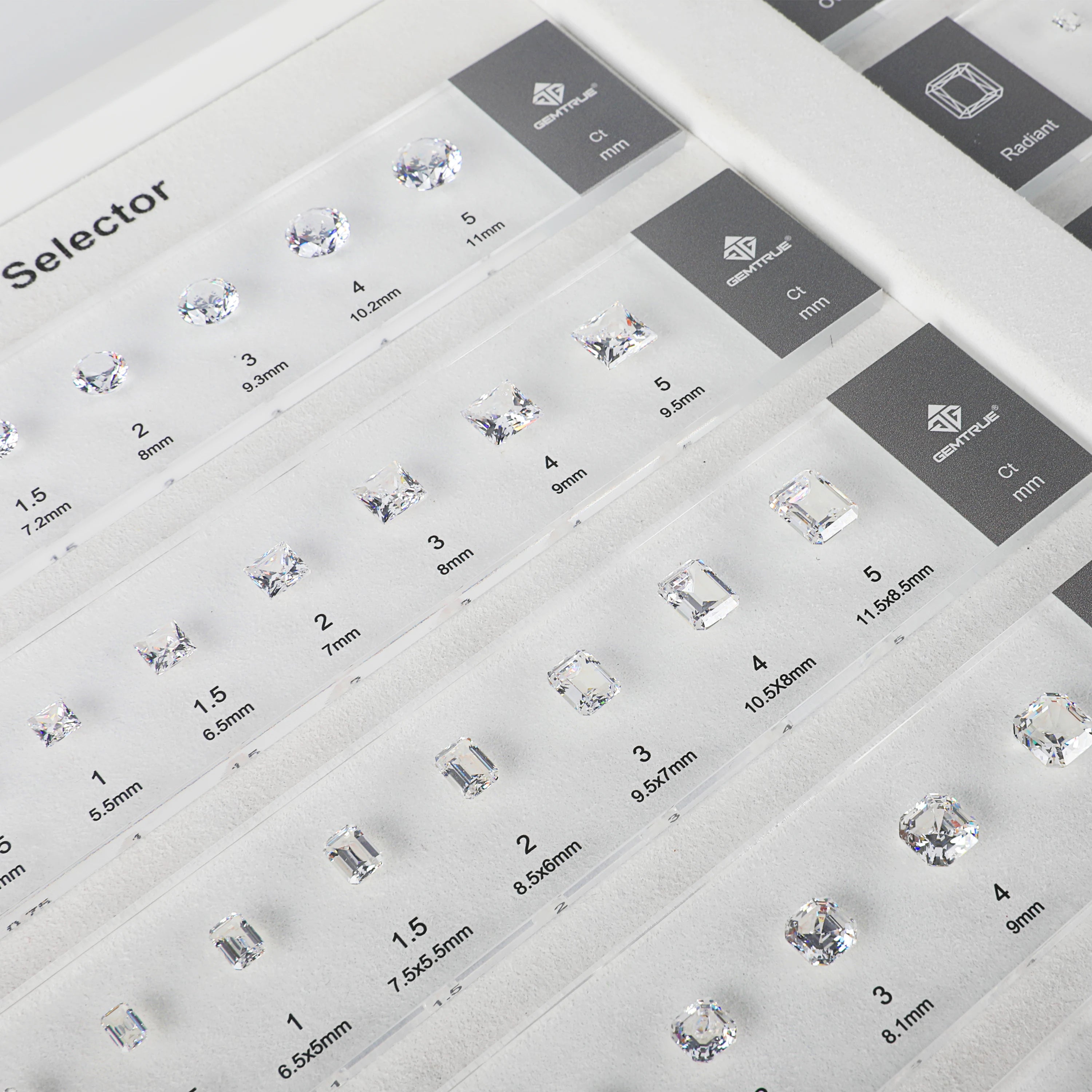 High Quality 9A Cubic Zirconia Customize Comparison Chart Set Diamond Carat Ring Measurement Jewelry Store