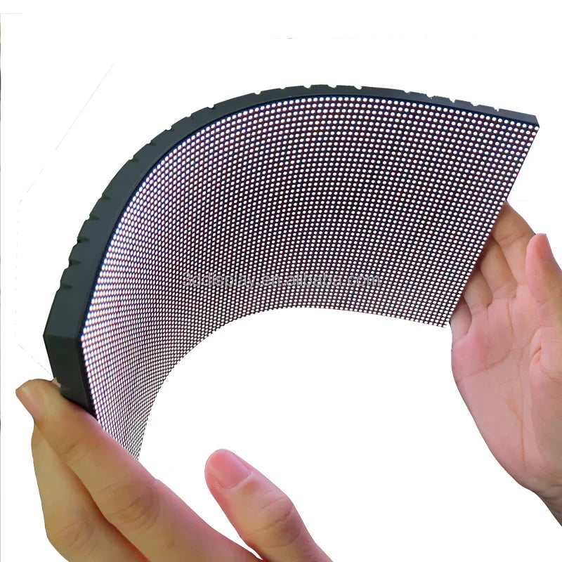 SMD Cylinder P1.2 P1.5 P1.8 P2 P2.5 P3 P4 Flexible Led Display For Hotel Restaurant Event