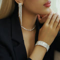 Wholesale Accessories: Cross-Border Women's Clavicle Chain Necklace Tassel Earrings & Bracelet Set