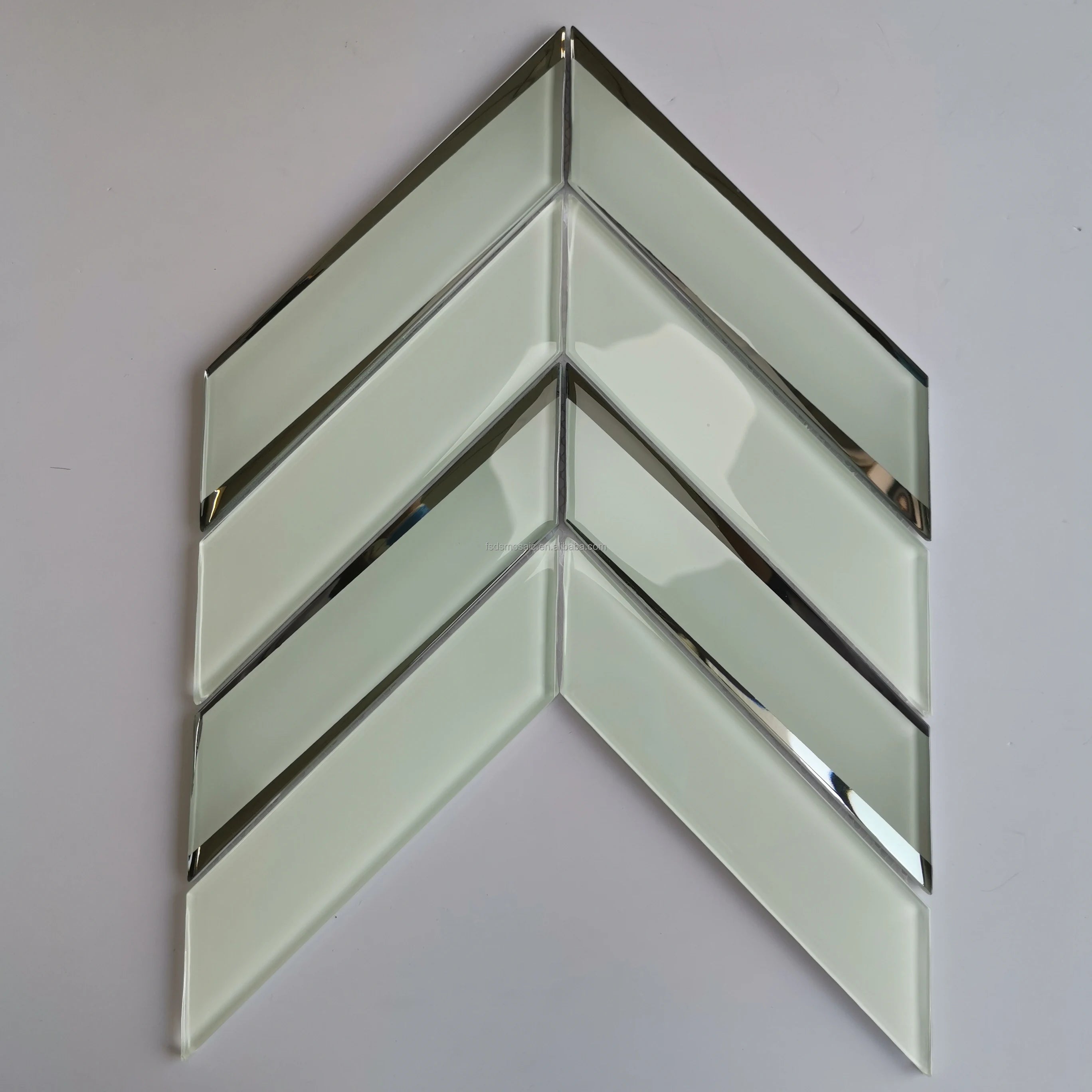 Modern Gray White Parallelogram Glass Mosaic Electroplate Glossy Silver Plating Frame Kitchen Backsplash Interior Wall 6mm/8mm
