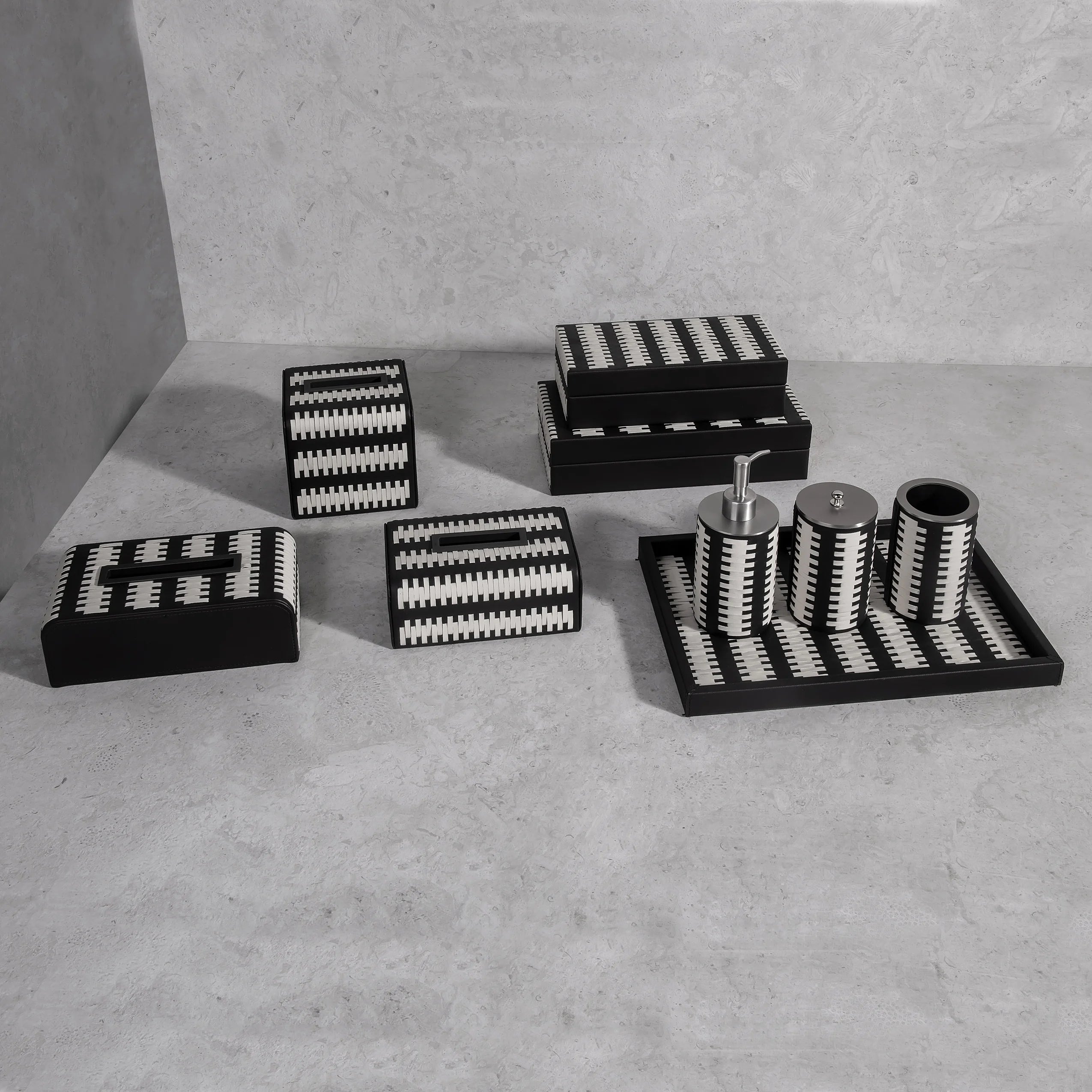 M3-174 Luxury High-End Handmade Trays Soap Dispenser Tissue Box Photo Frame Home Decor Set Eco-Friendly for Hotel Decoration