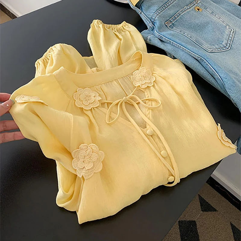 Boutique Wholesale 2025 Summer New Fashionable V-neck Long Sleeved Sweet Temperament Women's Shirt MegaBDM