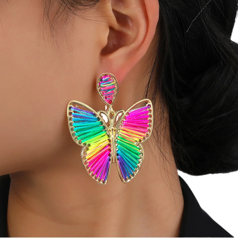 2022 New Arrival Handmade Fashionable Butterfly Alloy Pendant Earrings Artilady Oversized Chandelier Earrings Gold Wedding Gift