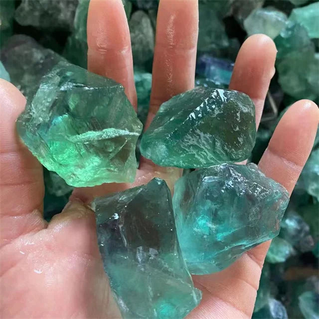 Natural Gorgeous Green Fluorite Rough Stones Aromatherapy Diffuser Stones Raw Healing Crystals for Wicca & Reiki Decorations