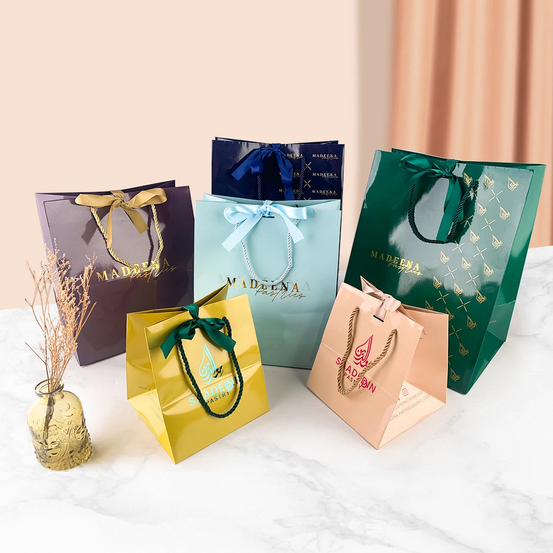 Your logo Small Mini A4 Size Premium pink Purple Die Cut Handle Luxury Bow Beauty Boutique Jewelry Paper Gift Shopping Bag