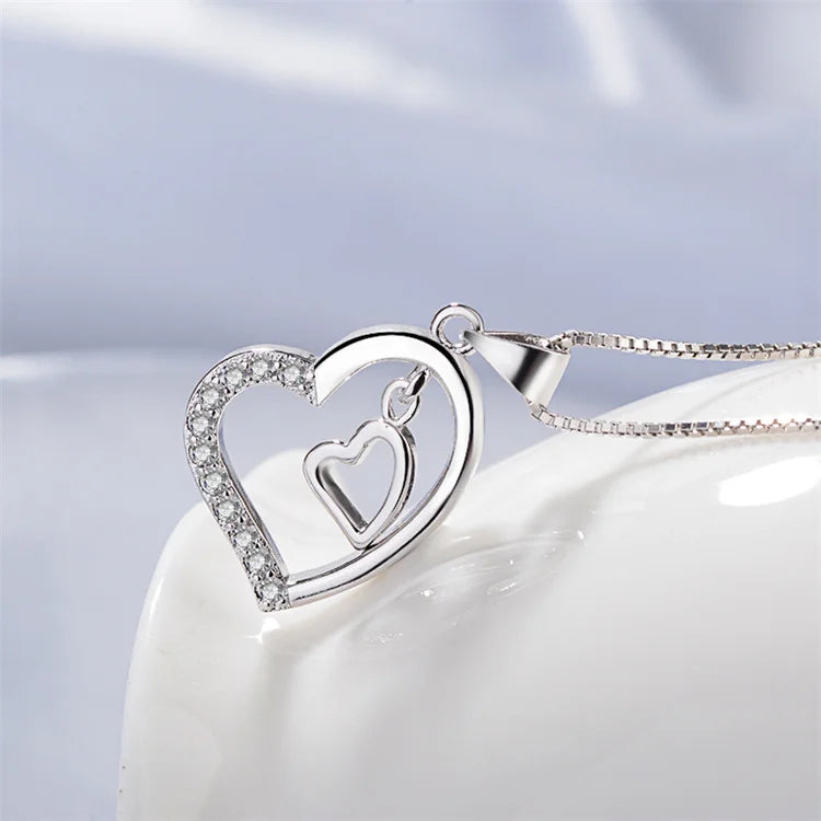 Wholesale New Korean Simple Women Silver Luxury Diamond Double Heart Shaped Pendant Fashion Jewelry Necklace