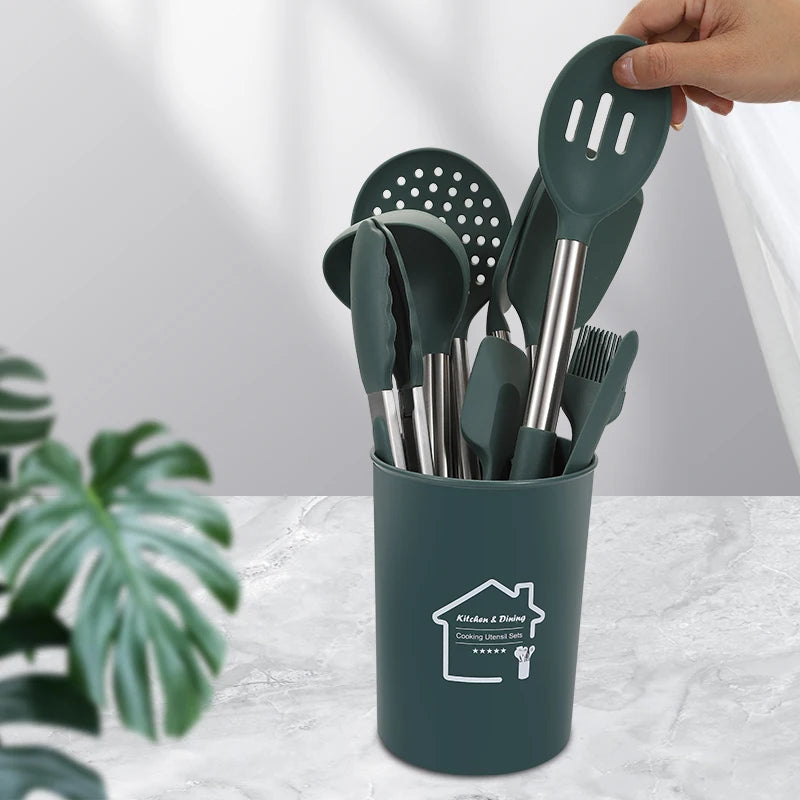 New Product Popular Kichen Small Accessories Stainless Steel Productos Novedosos De Cocina with Plastic Box
