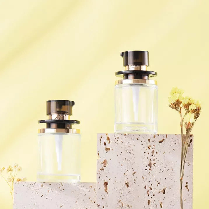 clear Empty 30ml Refillable Foundation Glass Bottle with Pump Make up Glass Pump Bottle with Hat Cap for Cosmetic Packaging