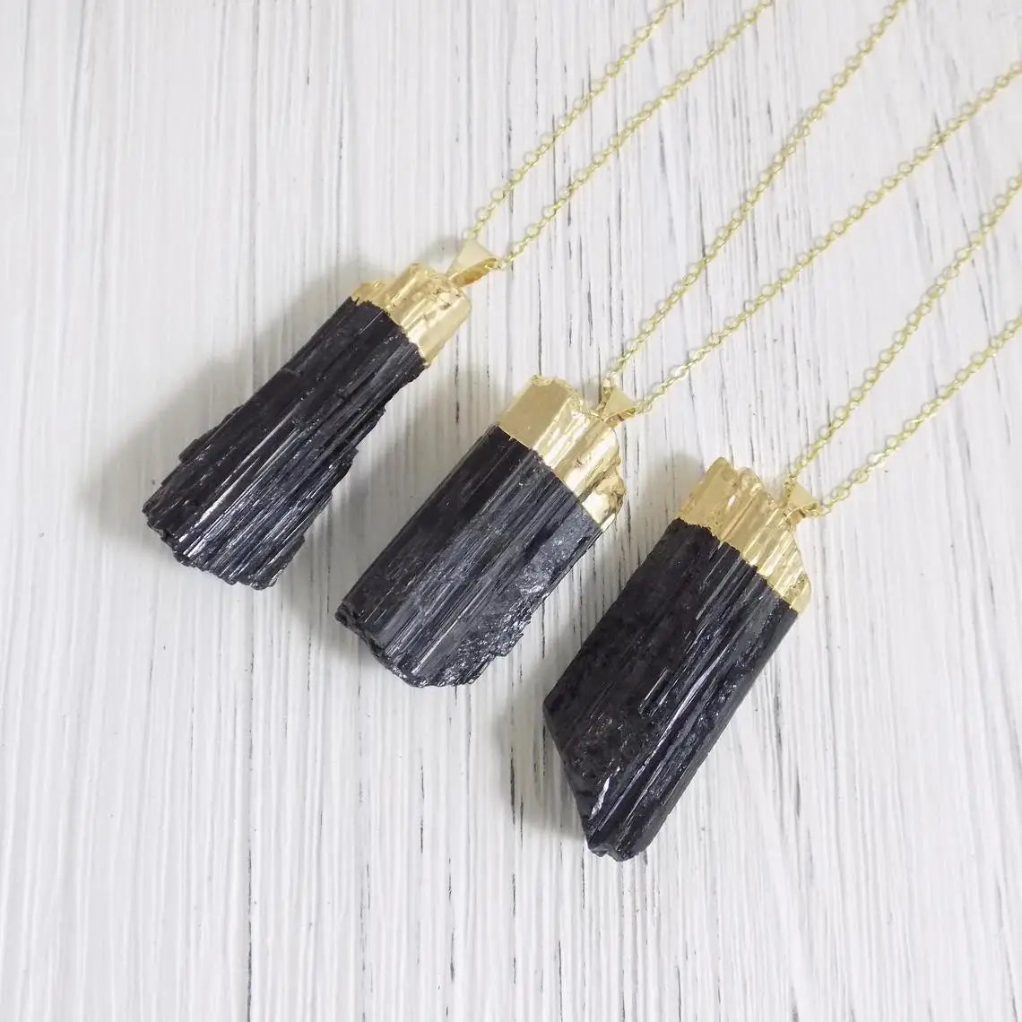 Shanmei Rough Raw Stone Gold Plated Chain Pendant Charm Necklace Black Tourmaline Pendant for Jewelry Making Necklace