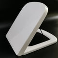 Comfortable WC Soft Closing Quick Release Square Shape PP Toilet Seat Cover