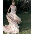 Exquisite Applique Illusion Lace Sleeveless Sweep Train Wedding Gown Birthday Party Dress for Plus Size Women Prom Evening Dress