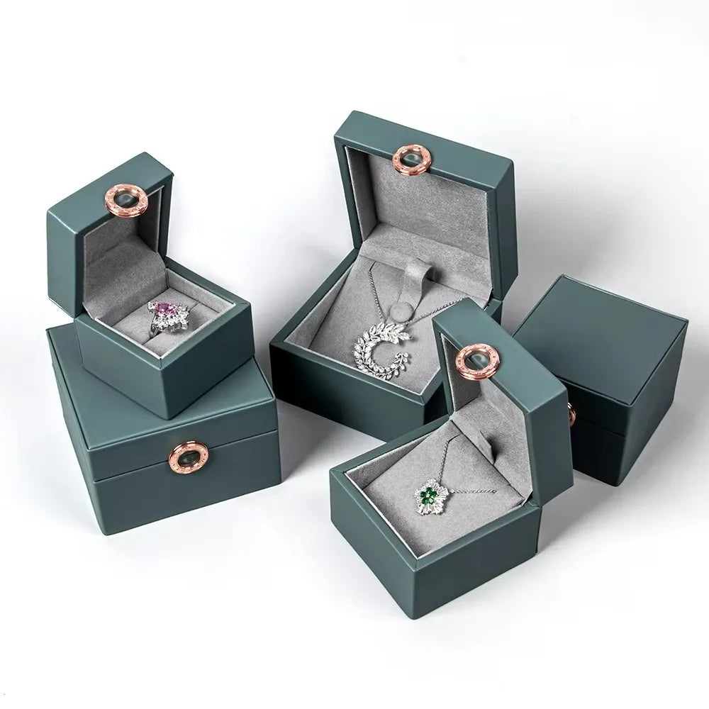 Luxury New Design PU Leather Jewelry Set Boxes Faux Leather Jewelry Packaging