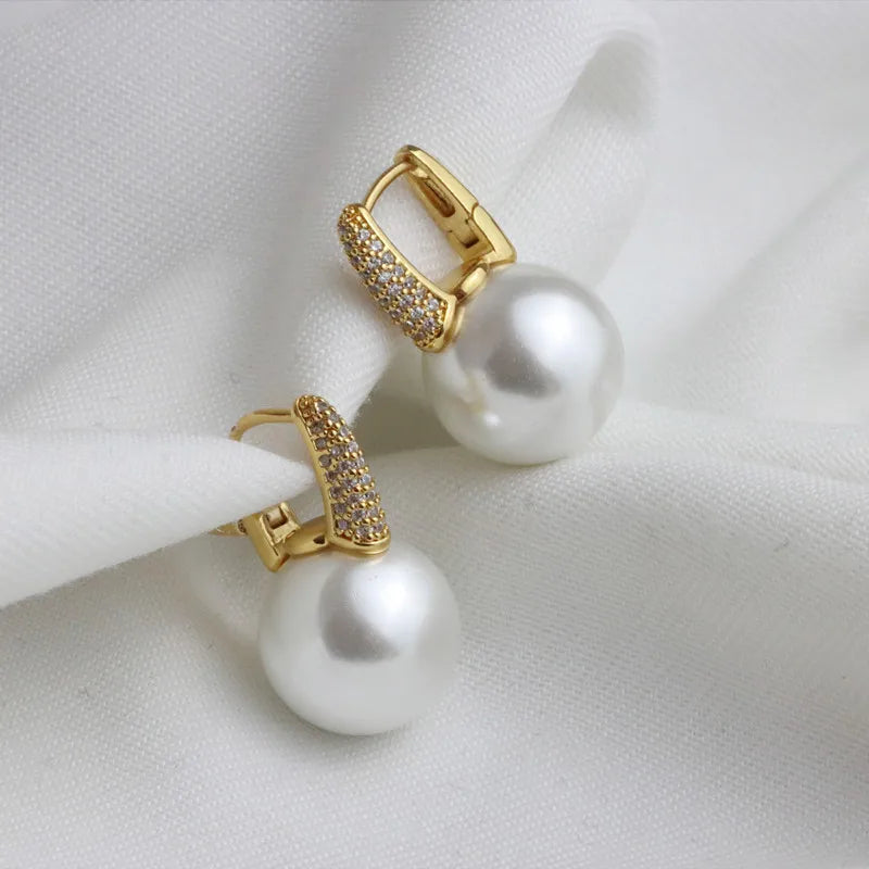 Fashion Jewelry Vintage Ball Gold Hoop Zircon Pearl  Unique Pearl Stud Earrings Piercing Jewelry for Womens