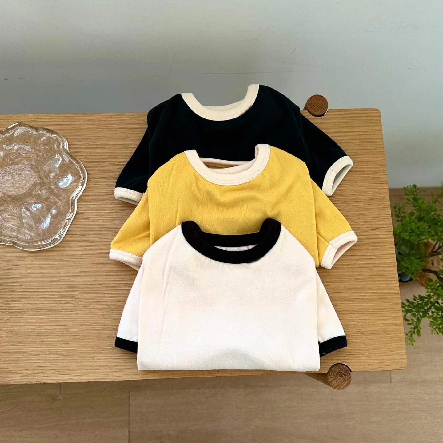 OEM Bomei Classic Style Pet Sweater Small Dog Cat Luxury Bottoming Shirt Striped Dog Hoodies Vest for Fall Winter Season