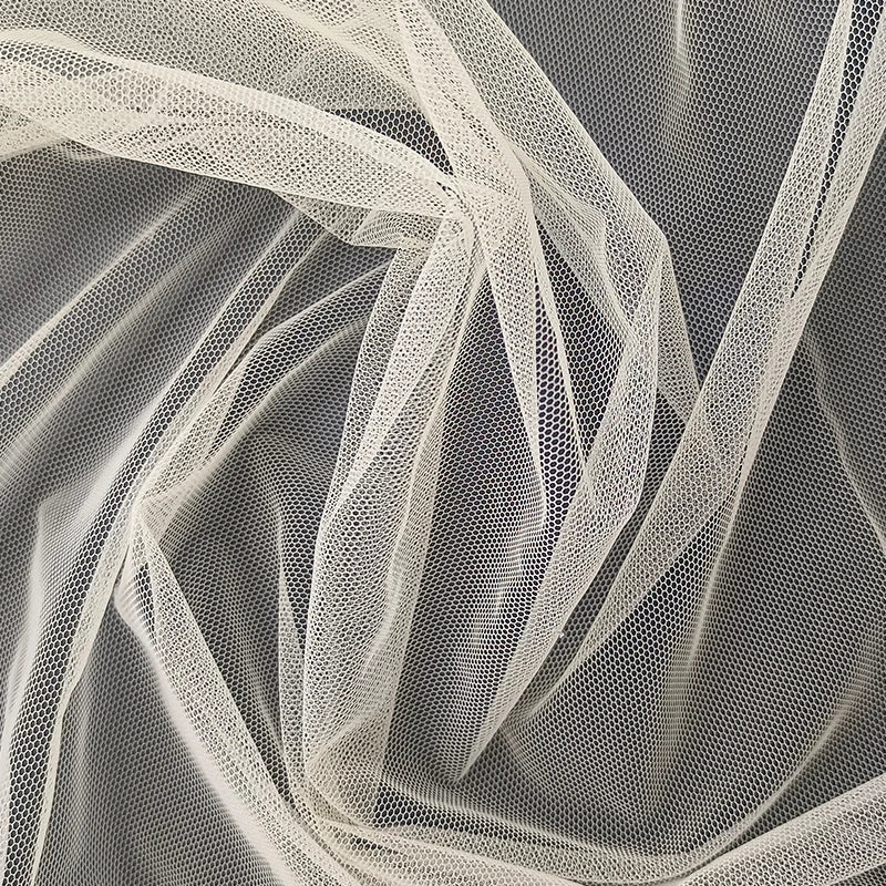 Factory Direct Wholesale 100% Nylon Transparent Soft Tulle Fabric Breathable Quick-Dry Sportswear Tent Curtains Bags Girls Boys