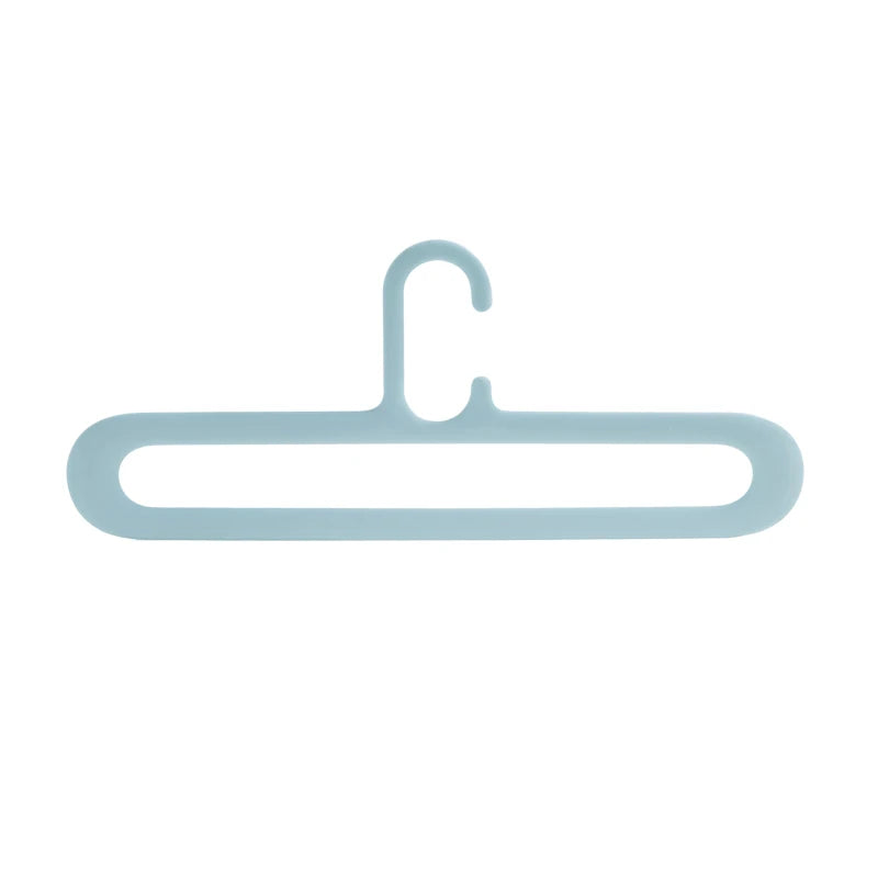 Wholesale Standard Garment Space-Saving Black Plastic Coat Hangers White Coat Hangers for Living Room Dress Shirt Hangers