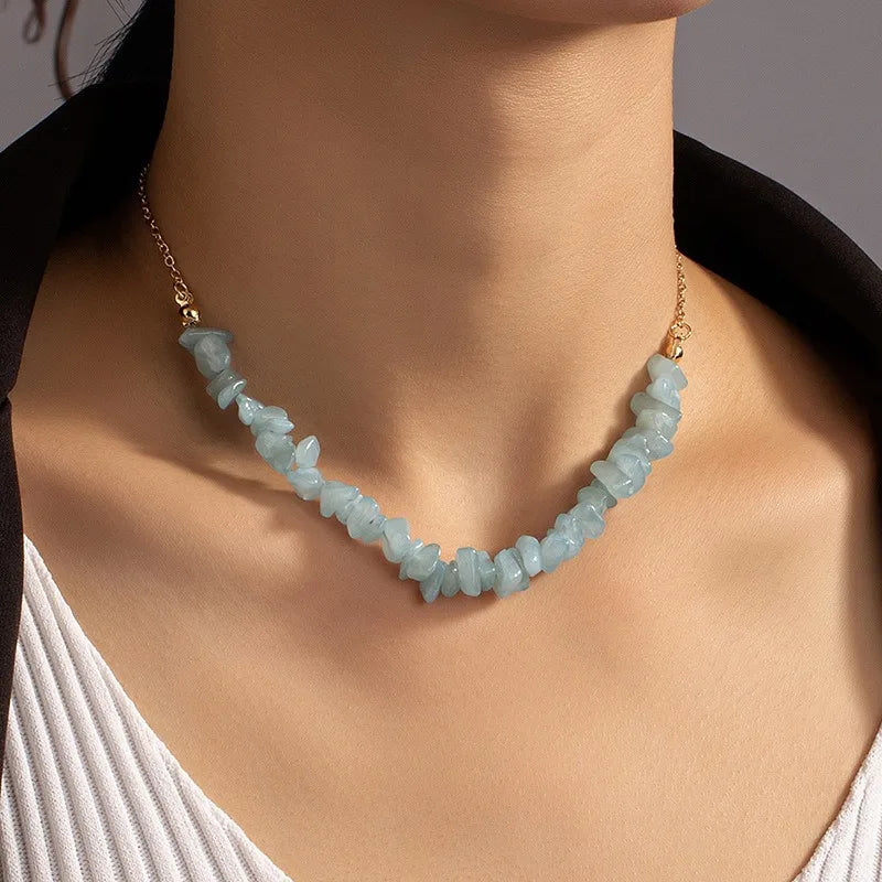 SC Fashion Crushed Stone Necklace Summer Beach Stone Beads Necklace Irregular Natural Aquamarine Jade Stone Beads Necklace Women