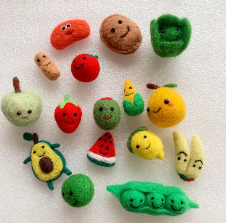 Handmade Wool Felt Vegetables Custom Design Needle Felted Fruit Vegetable Toy-Modern Christmas Gift for Kids Custom Packaging