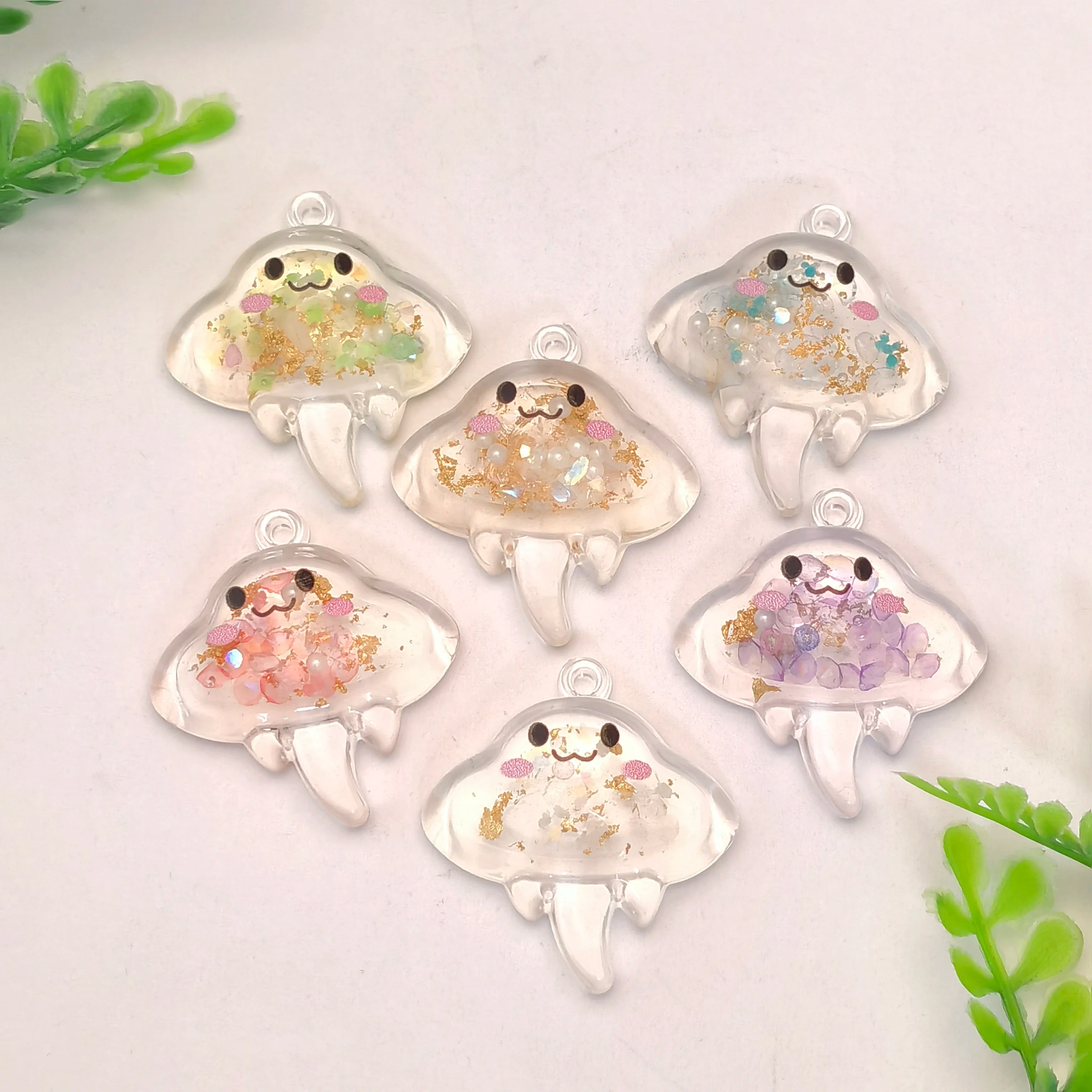 Luminous Jellyfish DIY Sticker Resin Beads for DIY Craft Projects Shoe Fashion Accessories Bag and Hat Personalization