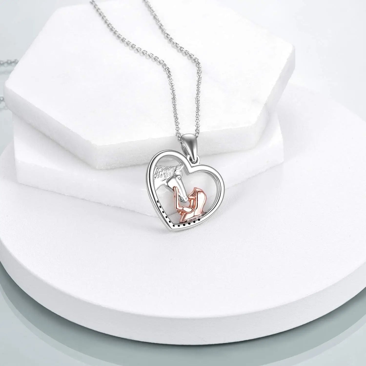 Trendy Fashion Horse Pendant Necklace Girls Necklace Accessories 925 Sterling Silver Necklace Adjustable Chain Heart Collar