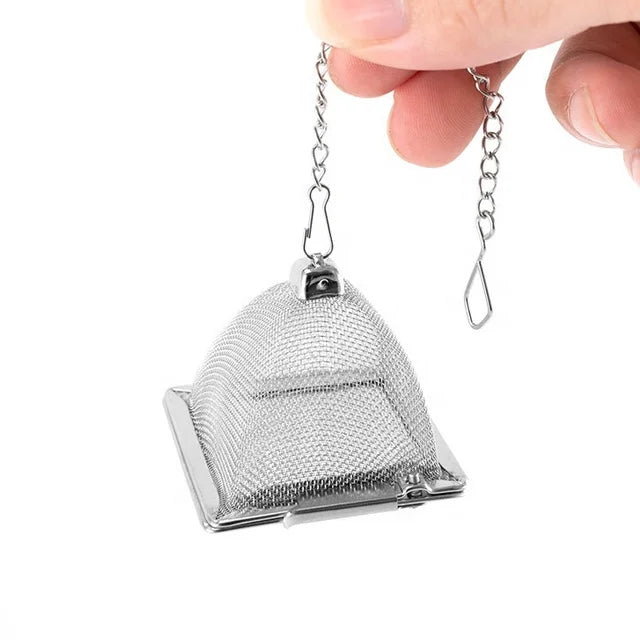 304 Stainless Steel Pyramid Tea Strainer Multipurpose Mesh Tea Filter Infuser Strainer With Chain