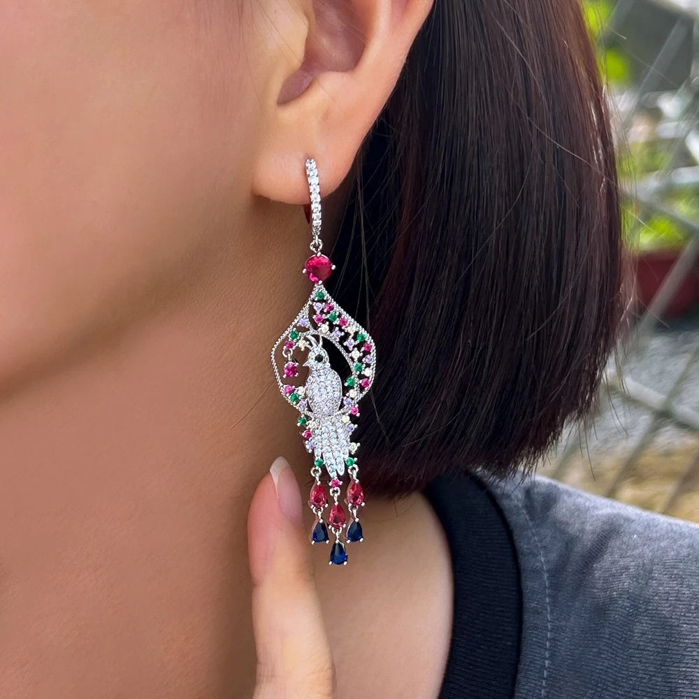 Creative Luxury Multicolor CZ Zircon Animal Bird Shape Jewelry Extra Long Dangle Tassel Drop Huggie Earrings for Women Wedding