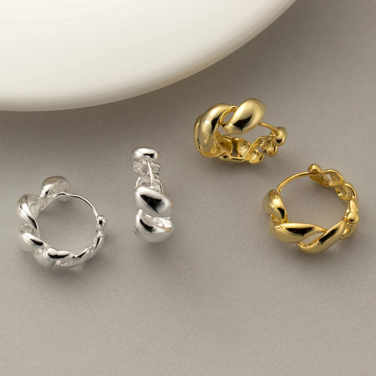 Fine Jewelry 925 Sterling Silver Twisted Croissant Heavy Hoop huggies Earring Jewelry Women 925 Silver Earring Wholesale