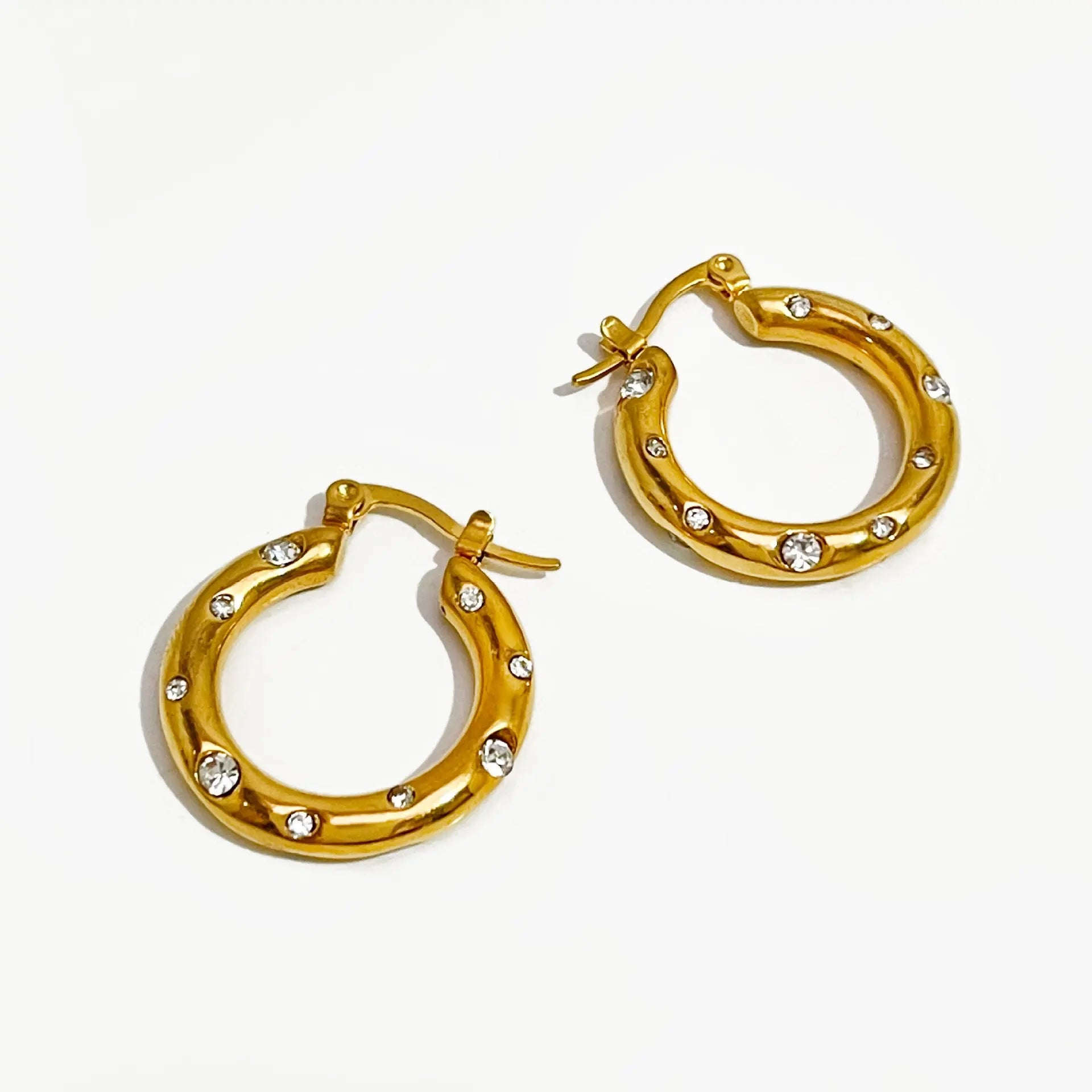 Tarnish Free Summer Jewelry 18K Gold Plated Cubic Zirconia Huggie Hoop Earrings Stainless Steel Statement Earring YF2587