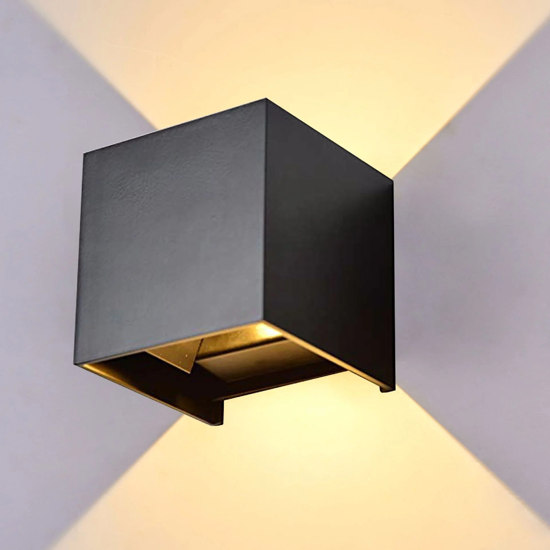 24V Knx Loxone up Down Outdoor Wall Light Cube Zigbee Tuya Wifi Wandlamp 2000K-6000K CCT Dimmable Smart LED Garden Wall Lamp