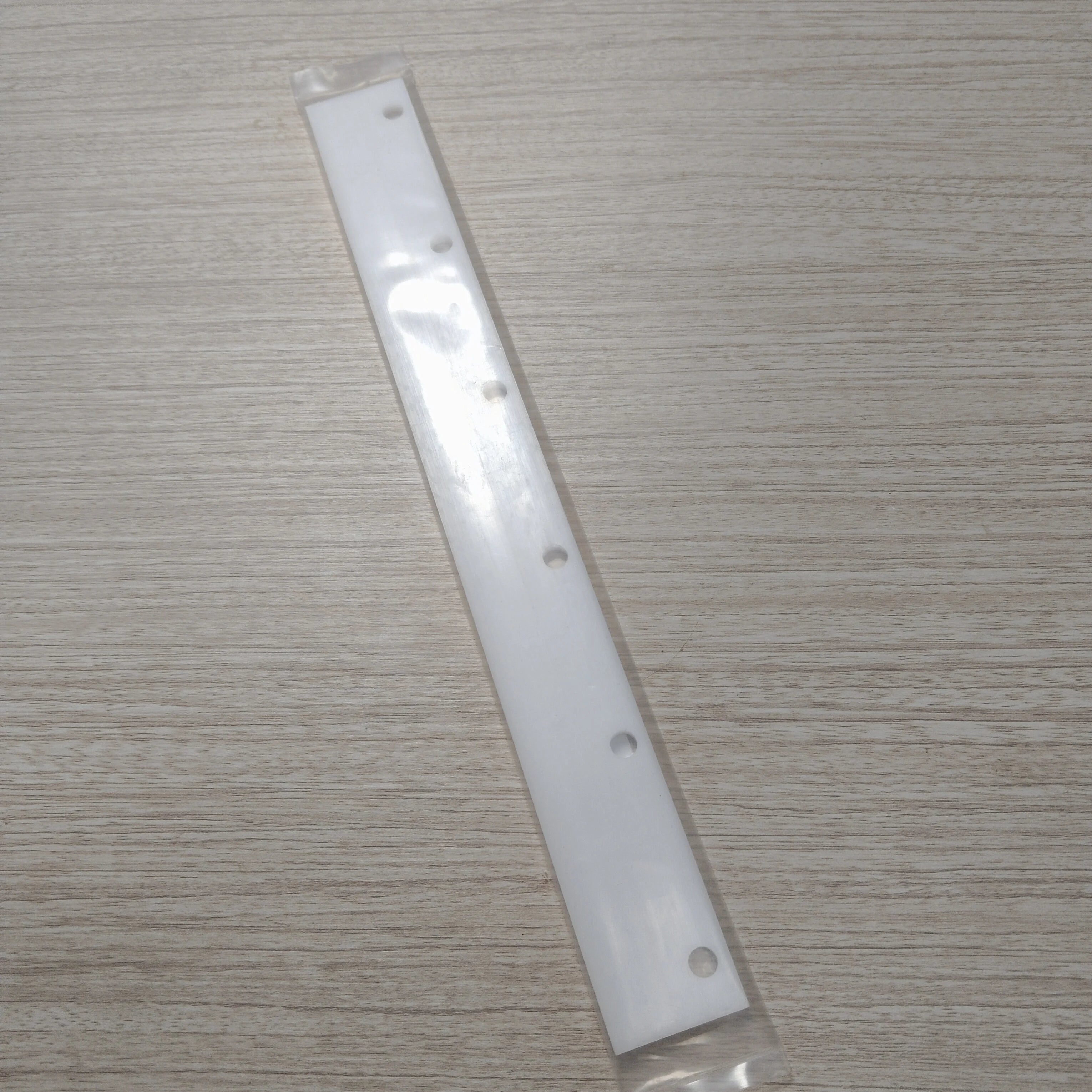 Roybi New Condition 354mm Length Fountain Printer Blade Parts 6-Hole Wash-up Blade for Offset Printing Machine Water Based Ink