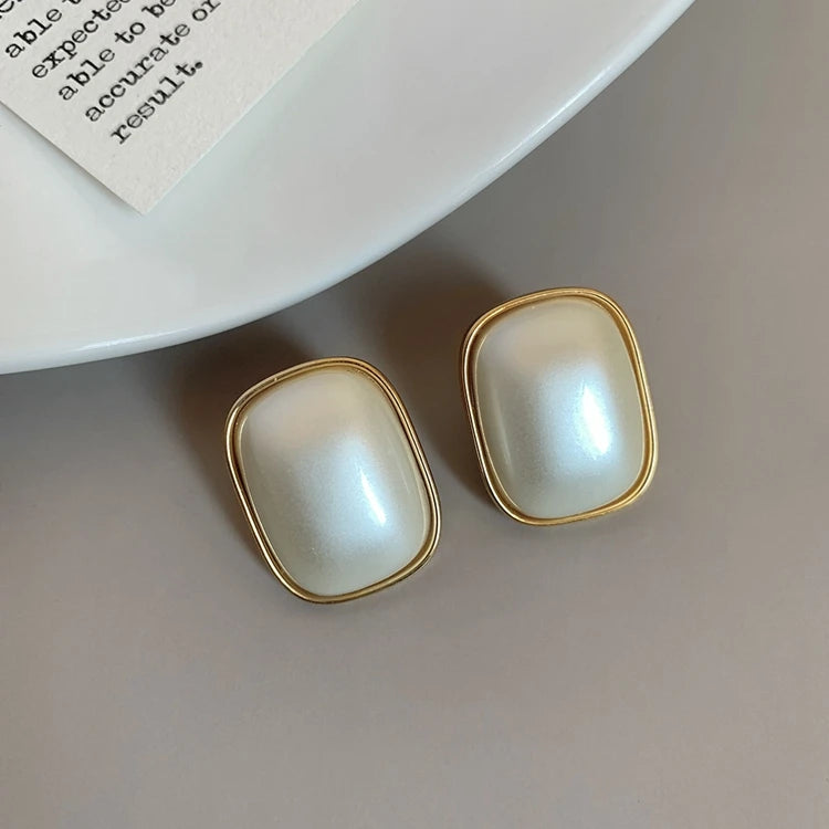 AL-85 Wholesale Metallic Vintage Women Ear Jewelry Metal Alloy Pearl Simple Geometric Square Stud Earrings